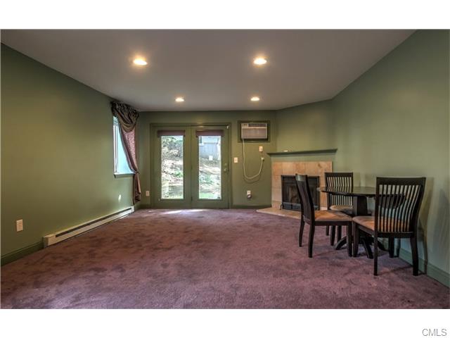 133 Hamden Avenue, Waterbury, CT 06704