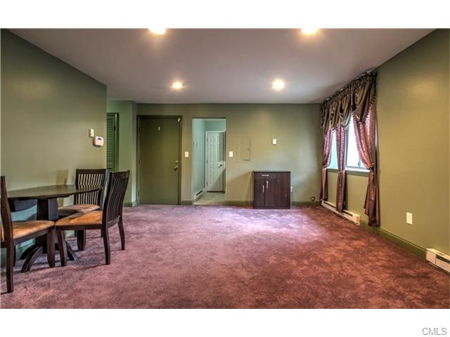 133 Hamden Avenue, Waterbury, CT 06704