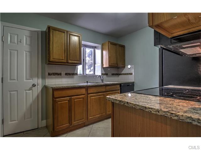 133 Hamden Avenue, Waterbury, CT 06704