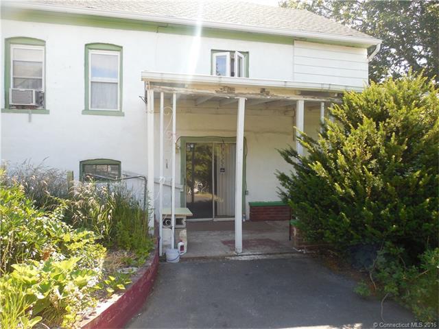 88 Garden Hill Cir, Waterbury, CT 06704