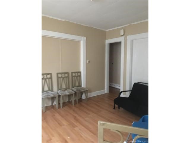 10 10-12 Pearl St, Waterbury, CT 06704