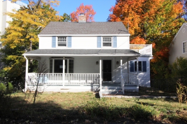55 Nottingham TerraWaterbury, CT, 06704New Haven County