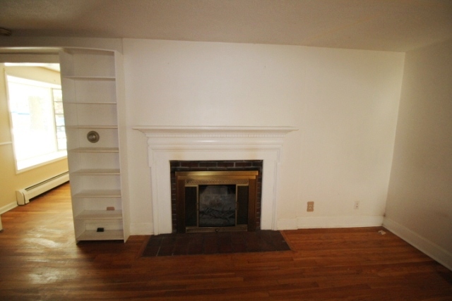 55 Nottingham TerraWaterbury, CT, 06704New Haven County