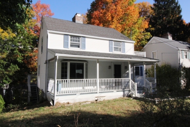 55 Nottingham TerraWaterbury, CT, 06704New Haven County