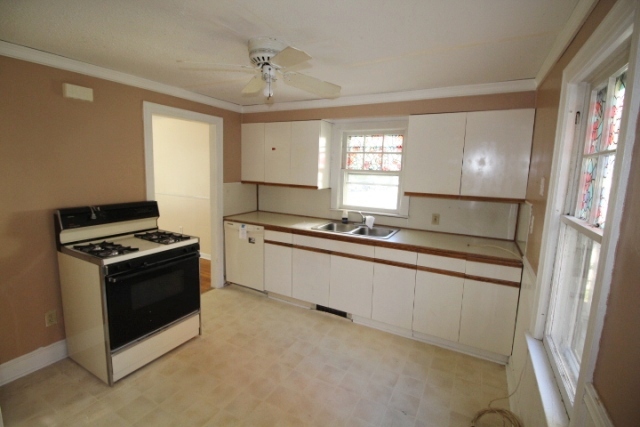 55 Nottingham TerraWaterbury, CT, 06704New Haven County