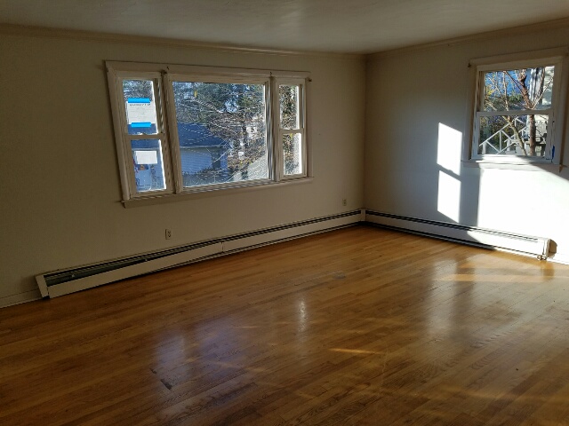 34 Terrace AvenueWaterbury, CT, 06704New Haven County