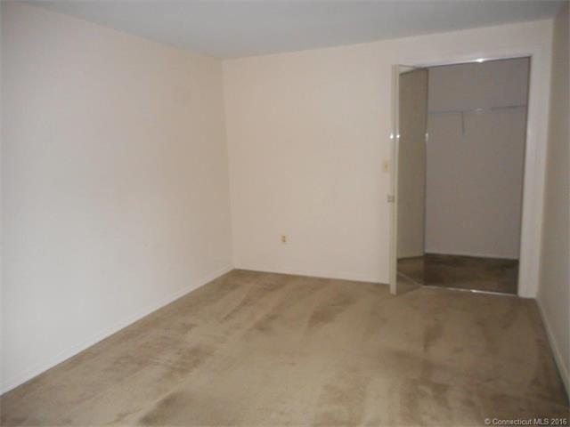 3249 East Main St, Waterbury, CT 06705