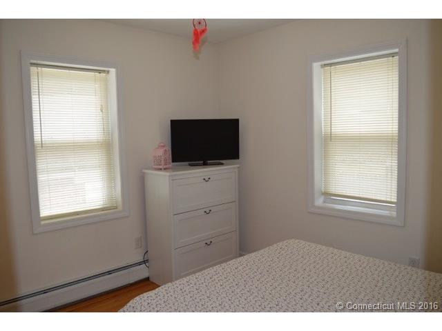 234 Circular Ave, Waterbury, CT 06705