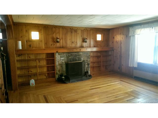 170Joseph St, Waterbury, CT 06705