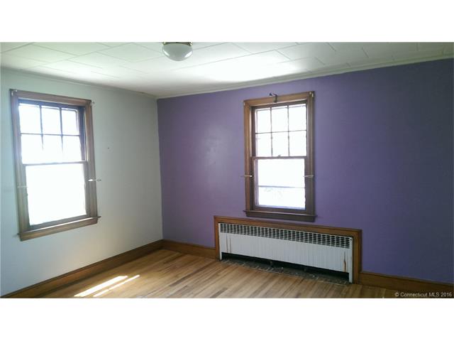 170Joseph St, Waterbury, CT 06705