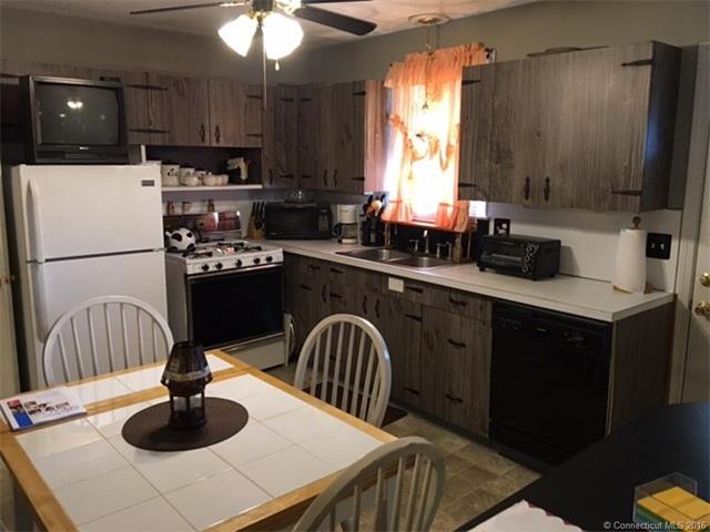 886 Woodtick Rd, Waterbury, CT 06705