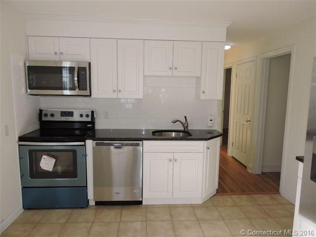 248Alexander Ave, Waterbury, CT 06705