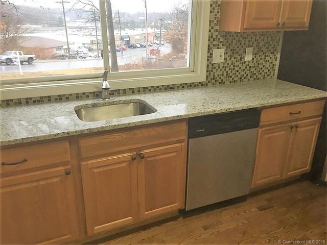 161 Scott Rd, Waterbury, CT 06705