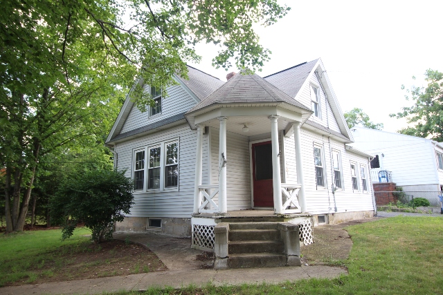 2829 East Main StWaterbury, CT, 06705New Haven County