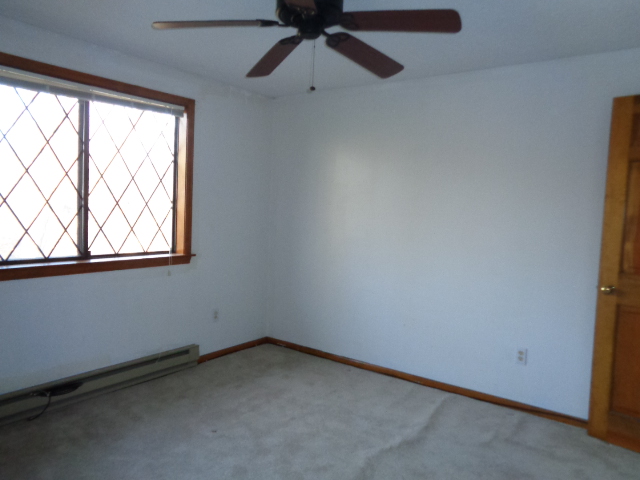 35 Preston TerraceWaterbury, CT, 06705New Haven County