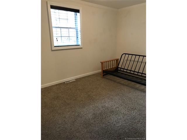 1062 Hamilton Ave, Waterbury, CT 06706