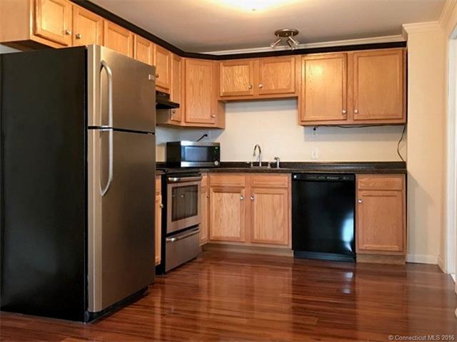 1062 Hamilton Ave, Waterbury, CT 06706