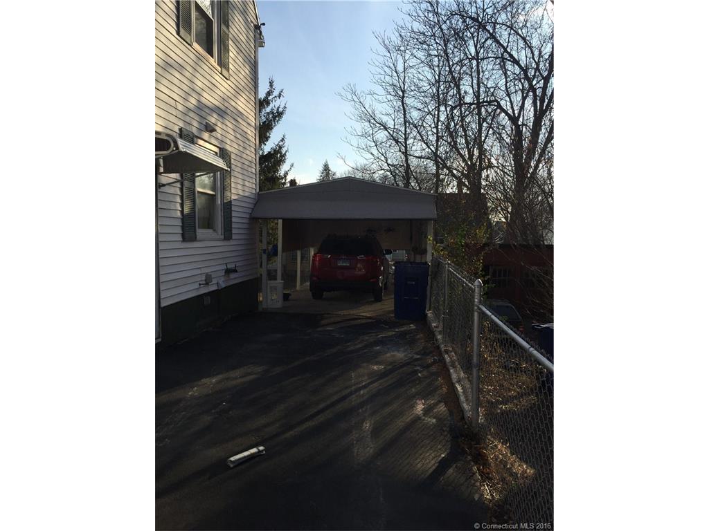 36 Laval St, Waterbury, CT 06706