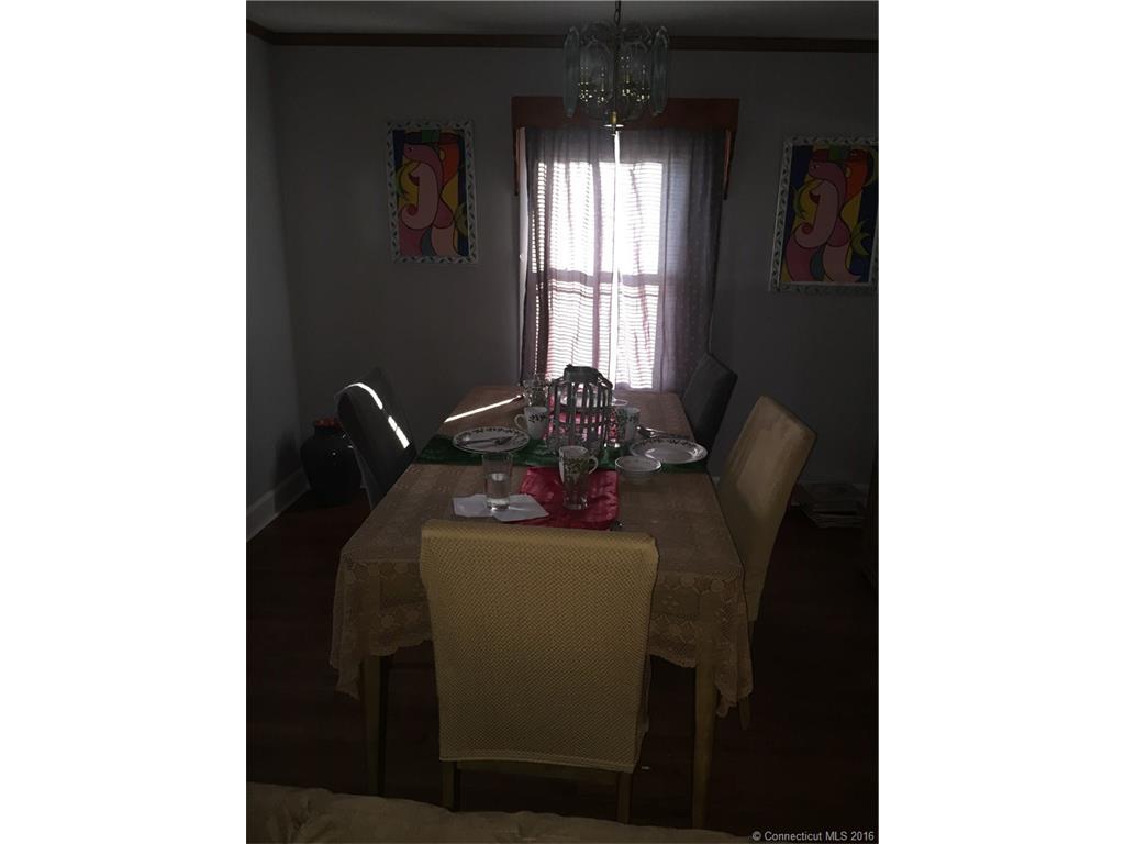 36 Laval St, Waterbury, CT 06706