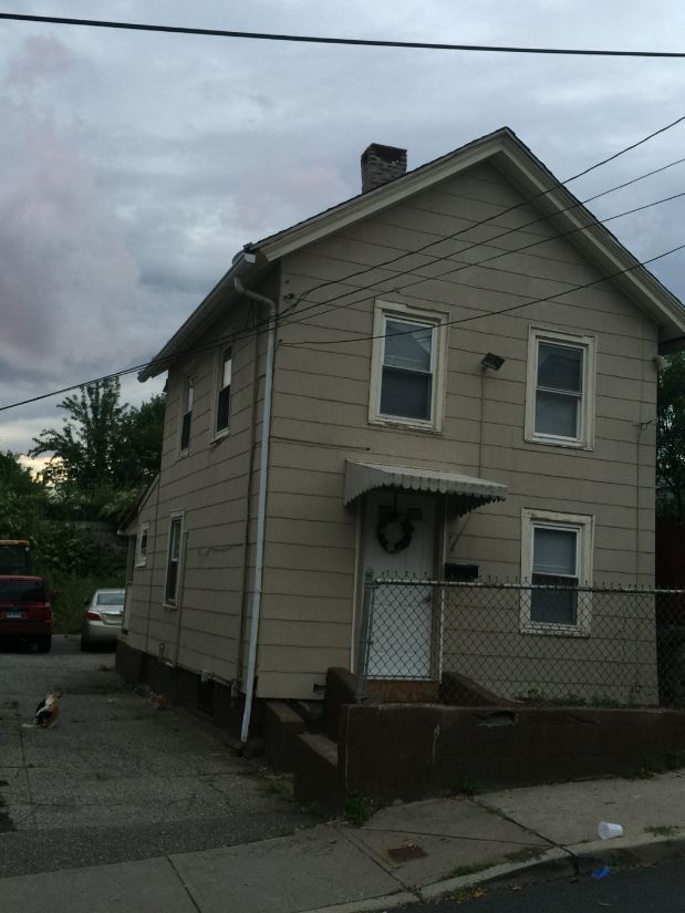 17 Martin ST, Waterbury, CT 06706