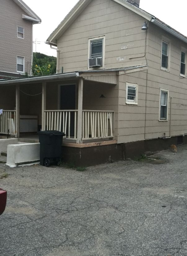 17 Martin ST, Waterbury, CT 06706
