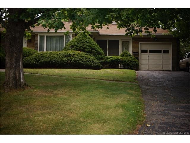25Skyline Dr, Waterbury, CT 06706
