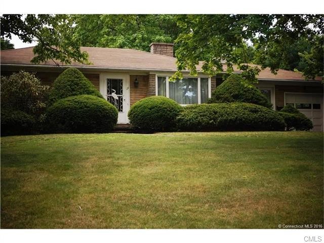 25 Skyline Drive, Waterbury, CT 06706