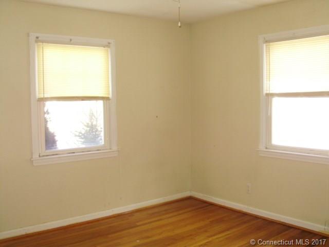 187 Peach Orchard Rd, Waterbury, CT 06706