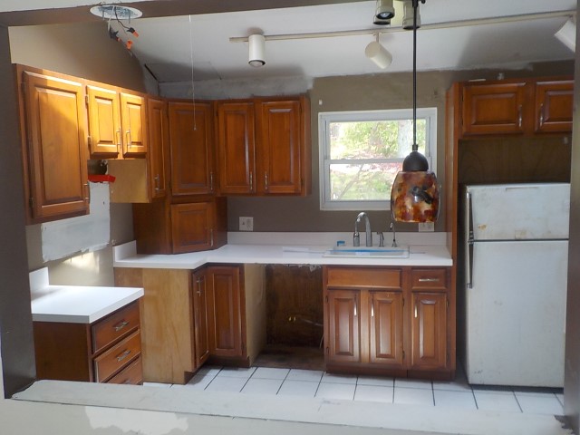 83 Harwood RdWaterbury, CT, 06706New Haven County