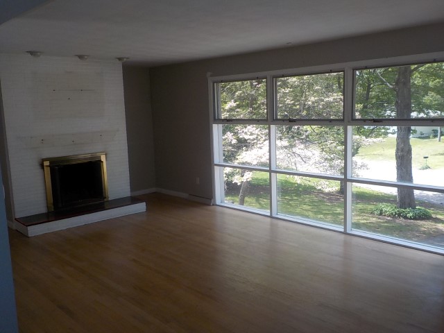 83 Harwood RdWaterbury, CT, 06706New Haven County