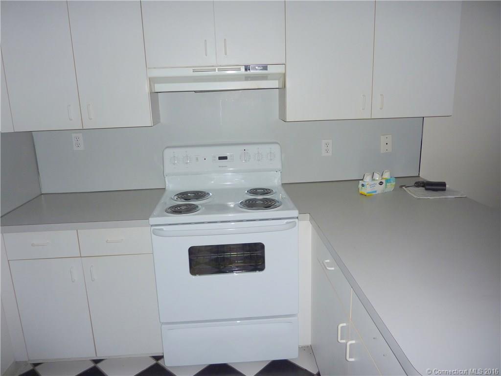211 Highland Ave, Waterbury, CT 06708