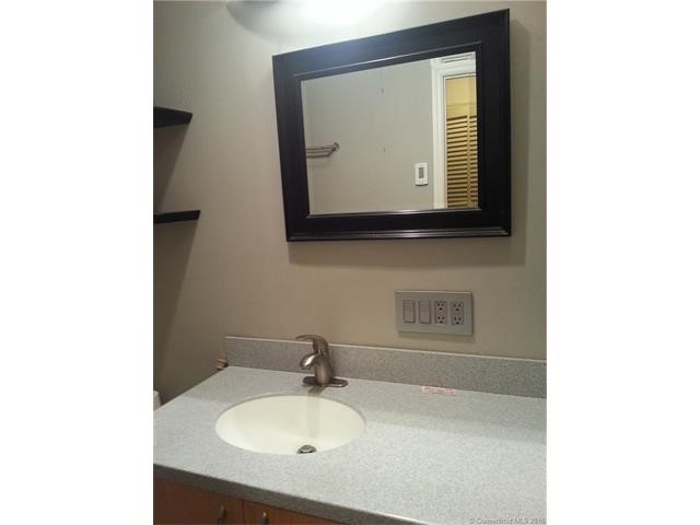 782Oronoke Rd. #26, Waterbury, CT 06708