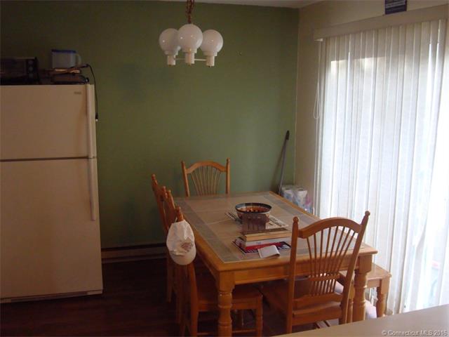925 Oronoke Rd, Waterbury, CT 06708