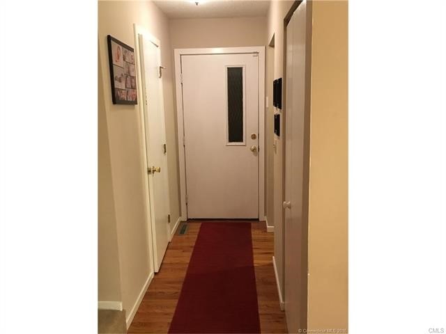 827 Oronoke Road, Waterbury, CT 06708