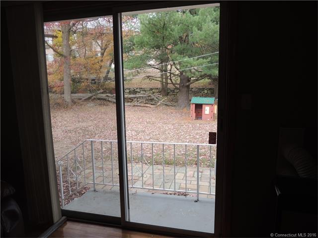 150 Kaynor Dr, Waterbury, CT 06708