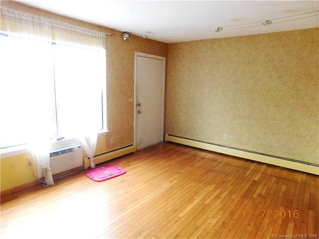 200Kaynor Dr #A, Waterbury, CT 06708