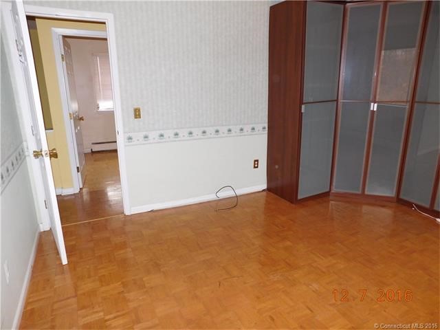 200Kaynor Dr #A, Waterbury, CT 06708