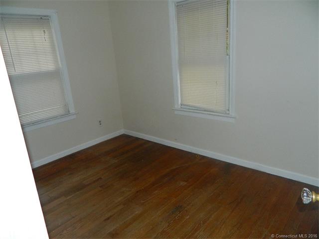 171 Herschel Ave, Waterbury, CT 06708