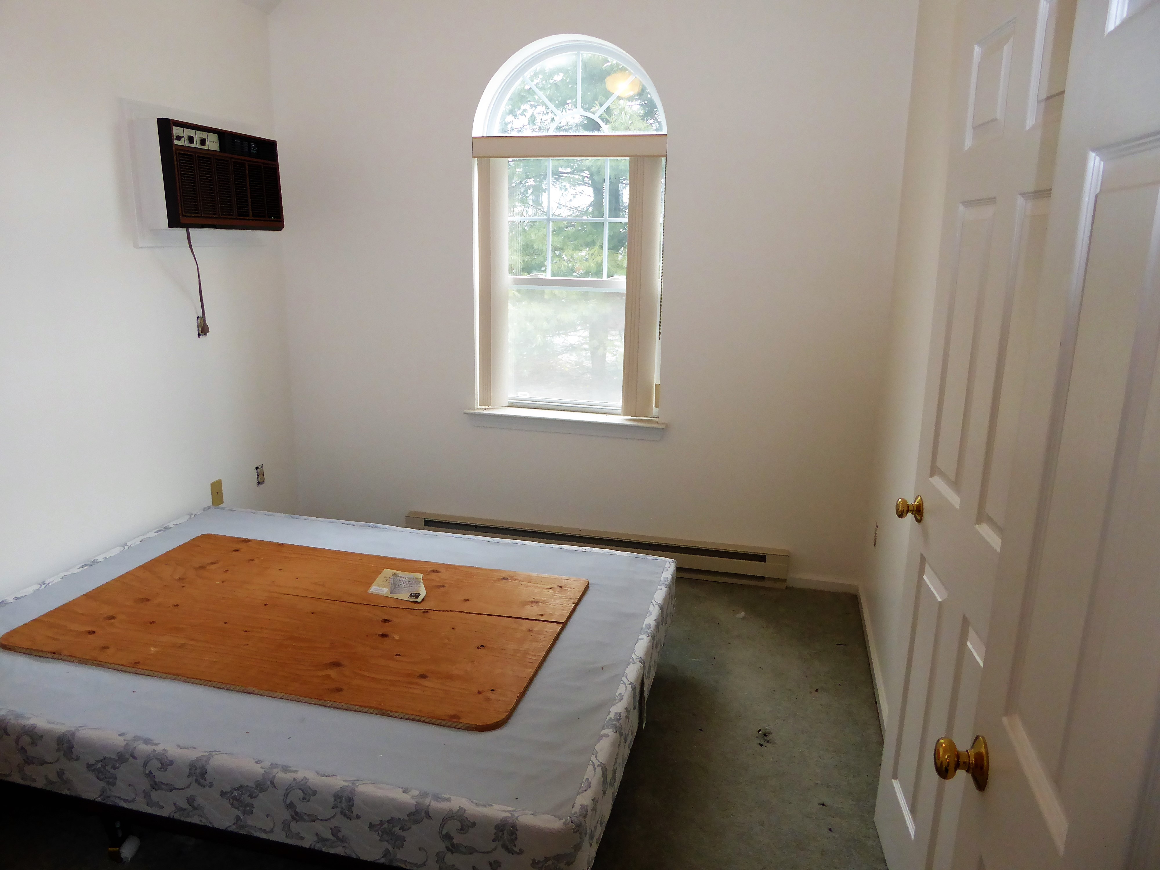 905 Oronoke Road#11-C, Waterbury, CT 06708