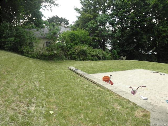 22 Coniston Ave, Waterbury, CT 06708