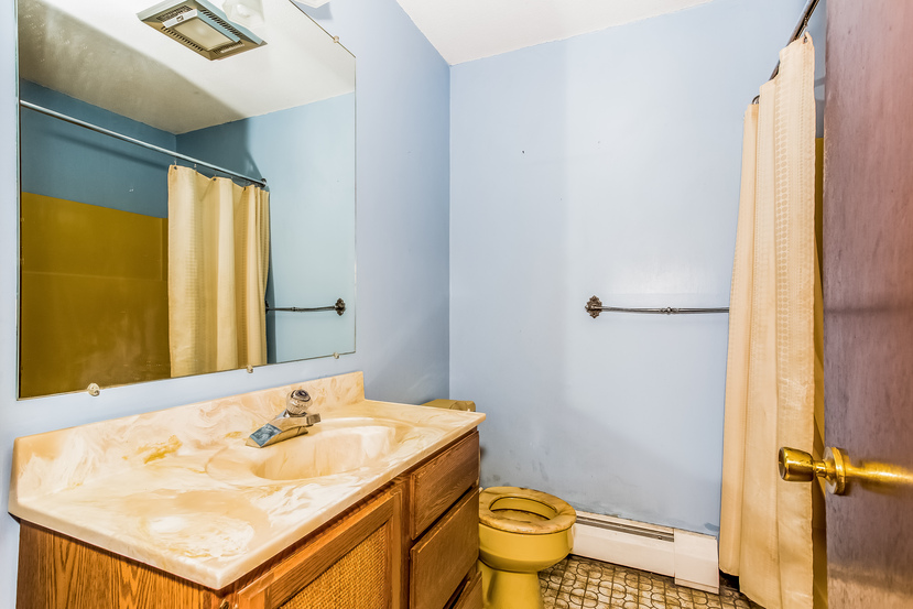 259 Ardsley Rd, Waterbury, CT 06708