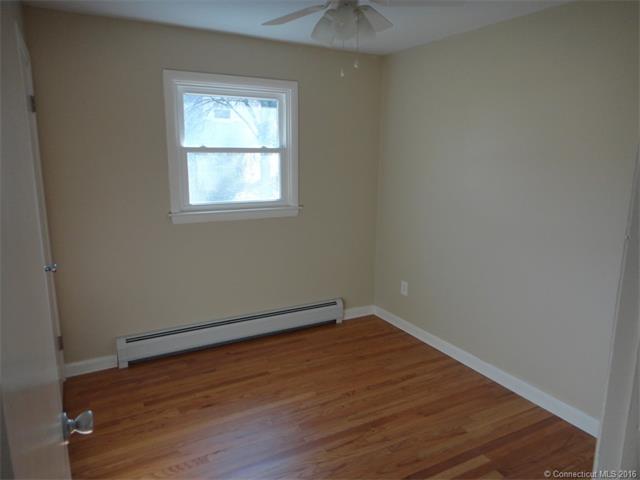 49 Media Ave, Waterbury, CT 06708
