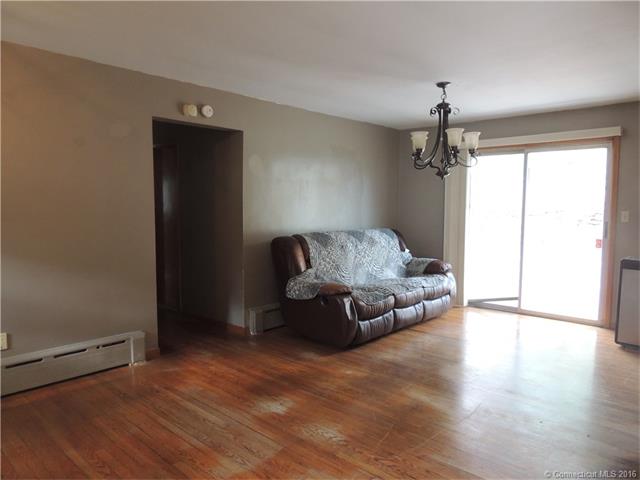 150 Kaynor Dr, Waterbury, CT 06708
