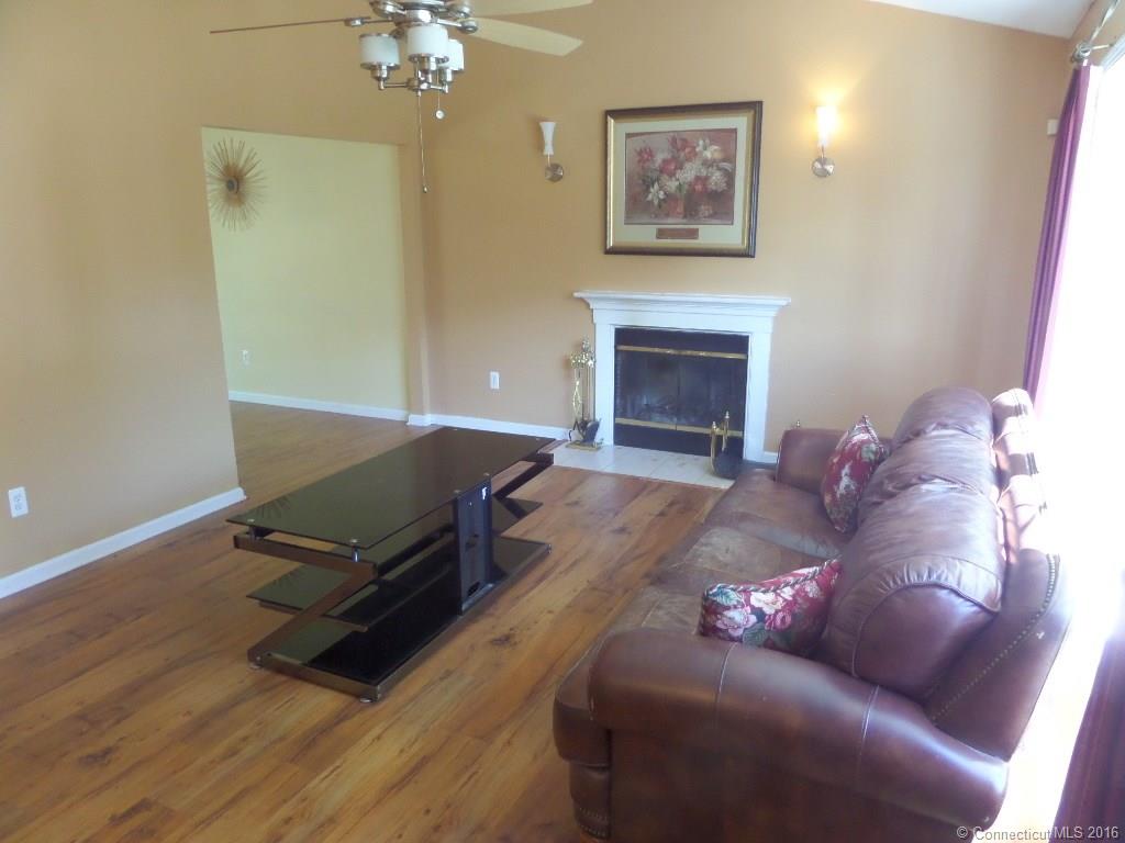 51 Roma Avenue, Waterbury, CT 06708