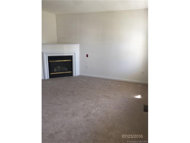 37 Elaina Cir, Waterbury, CT 06708