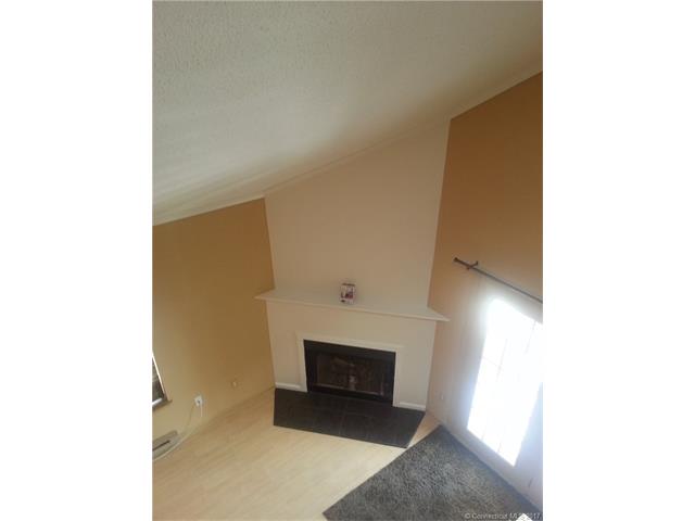 782Oronoke Rd. #26, Waterbury, CT 06708