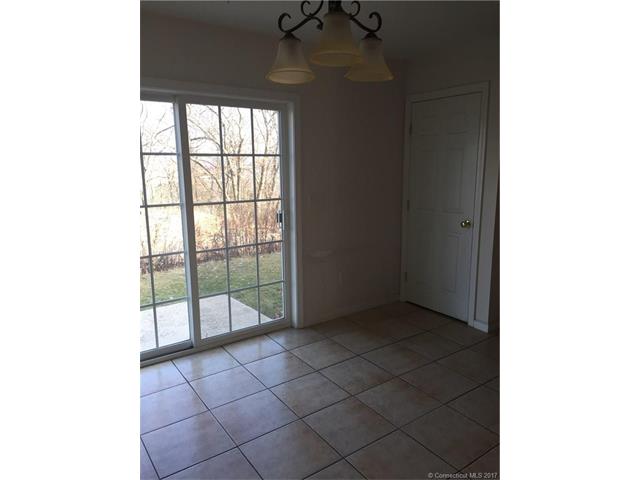 150Mohican Ave. #6, Waterbury, CT 06708
