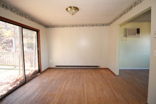 137 White Birch DrWaterbury, CT, 06708New Haven County