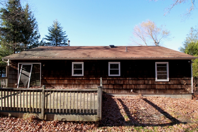 137 White Birch DrWaterbury, CT, 06708New Haven County
