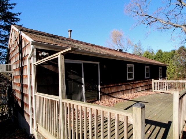 137 White Birch DrWaterbury, CT, 06708New Haven County